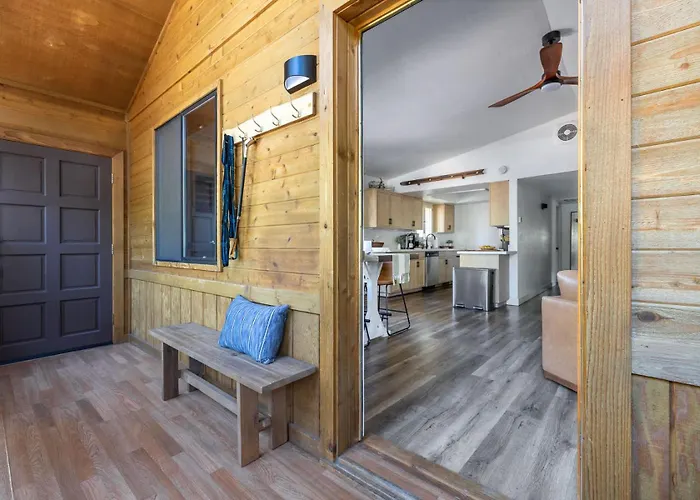 Twin Pines In The Woods Ferienhaus *