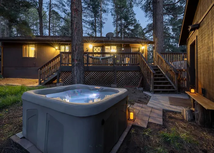 Twin Pines In The Woods * Mountainaire